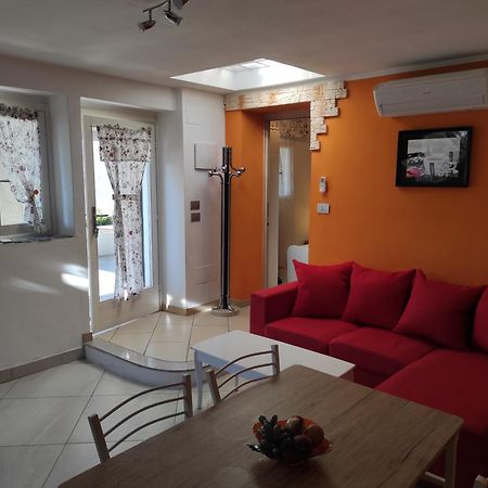 Vezio Hill House Apartment Perledo Bagian luar foto