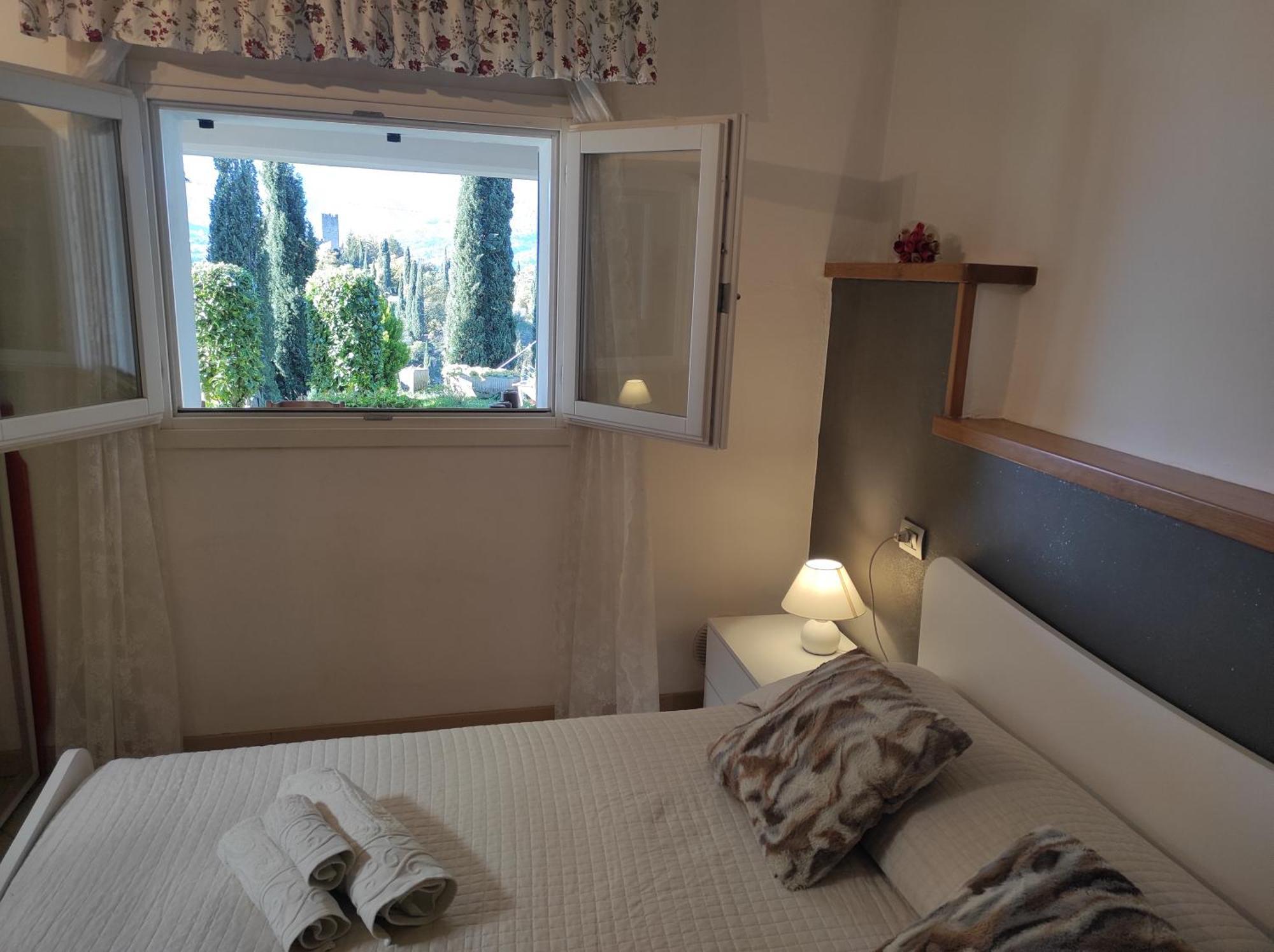 Vezio Hill House Apartment Perledo Bagian luar foto